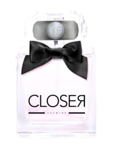 Closer Emina Jahovic