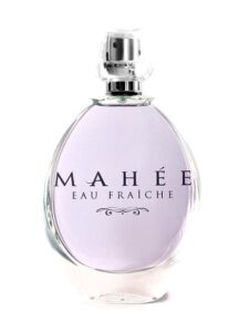 Mahée Sublime Eau Fraîche Dans un Jardin