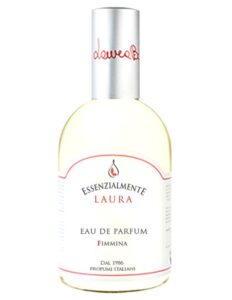 Fimmina Essenzialmente Laura