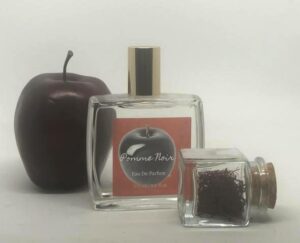 Pomme Noir Ganache Parfums
