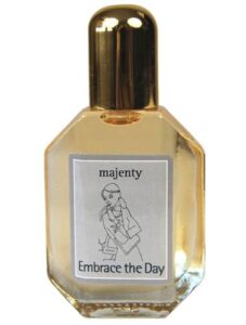 Embrace the Day Majenty