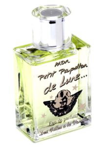 Mon Petit Papillon de Lune Des Filles a la Vanille