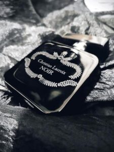 Christian Lacroix Noir Avon