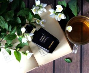 Clair-Obscur (Jasmine) Keiko Mecheri