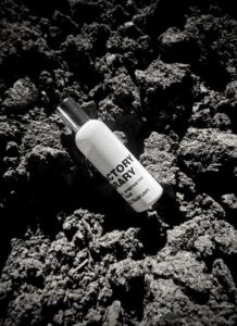 Comme des Garcons Series 6 Synthetic: Tar Comme des Garcons