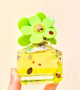 Daisy Bloom Marc Jacobs