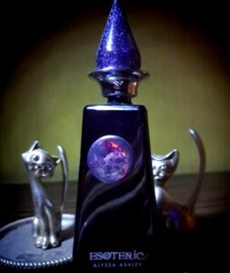 Esoteric Alyssa Ashley