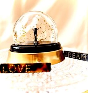 Fragile Jean Paul Gaultier