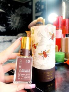 Honey and the Moon Tokyo Milk Parfumerie Curiosite