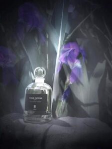 Fourreau Noir Serge Lutens