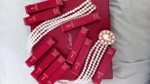 Les Heures de Cartier: L’Heure Folle X Cartier