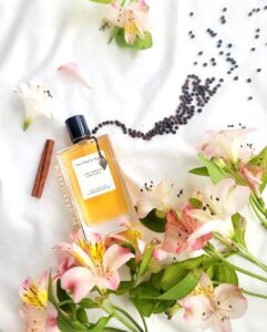 Lys Carmin Van Cleef & Arpels