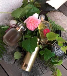 Aoud Queen Roses Montale