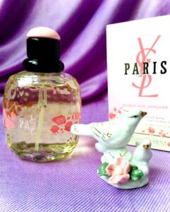 Paris Roses des Vergers Yves Saint Laurent