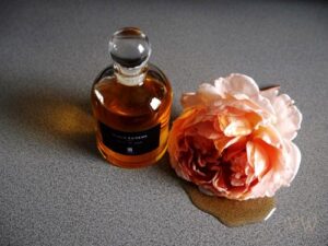 Rose de Nuit Serge Lutens