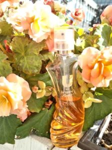 U by Ungaro Fever Avon