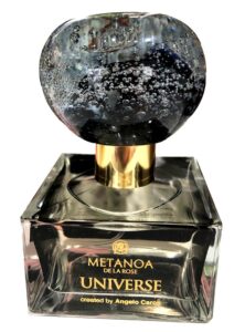 Universe & Black Rose Metanoa De La Rose