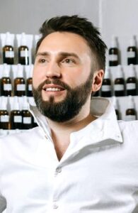 Yan Froloff