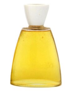 Amadis Pierre Cardin