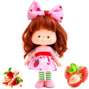 Pequeña muñeca fresa