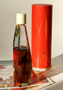 October Dawns – Зори Октября Kharkov perfume factory